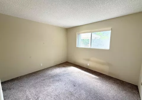 Bedroom - 3671 Campus Dr, Oceanside, CA 92056 photo 2 of 8