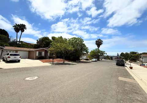 View/Area - 3671 Campus Dr, Oceanside, CA 92056 photo 1 of 1