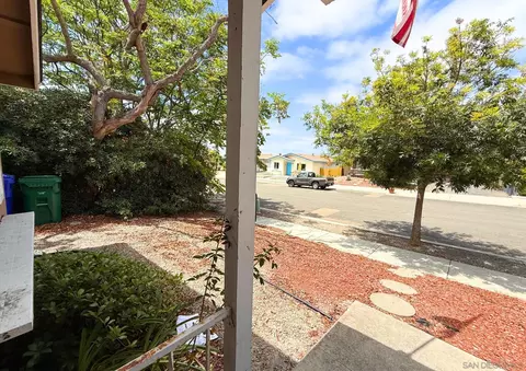 Exterior - 3671 Campus Dr, Oceanside, CA 92056 photo 8 of 15