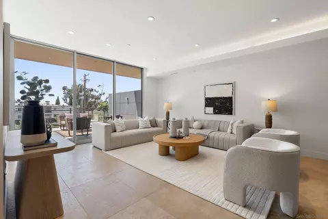 2750 4th #203, San Diego, CA 92103