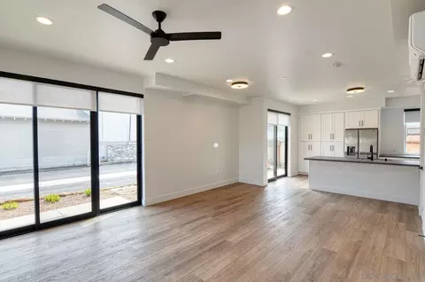 Living - 221-227 W G St, Encinitas, CA 92024 photo 1 of 2