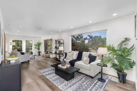 540 Hawthorn #1A, San Diego, CA 92101