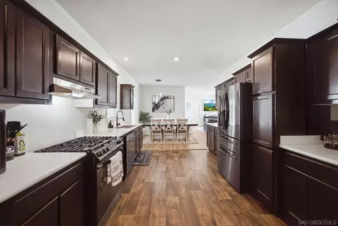 Kitchen - 10707 Jamacha Blvd #SPC 83, Spring Valley, CA 91978 photo 3 of 5