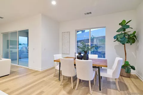 Dining - 1741 Ishihara Rd, Vista, CA 92084 photo 2 of 2