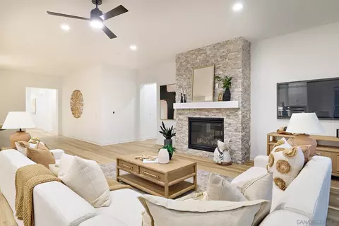 Living - 1741 Ishihara Rd, Vista, CA 92084 photo 3 of 3