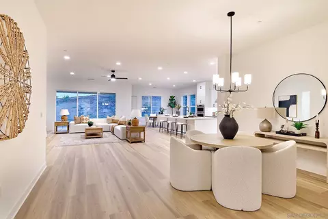 1741 Ishihara Rd, Vista, CA 92084