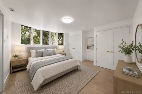 Bedroom - 2302 Rue Adriane, La Jolla, CA 92037 photo 6 of 9