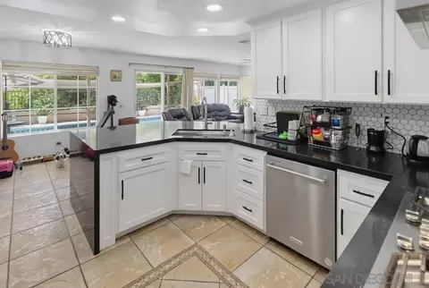 Kitchen - 2505 Whispering Palms Loop, Chula Vista, CA 91915 photo 5 of 5