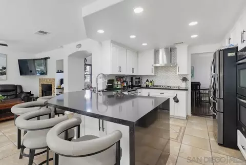 Kitchen - 2505 Whispering Palms Loop, Chula Vista, CA 91915 photo 2 of 5