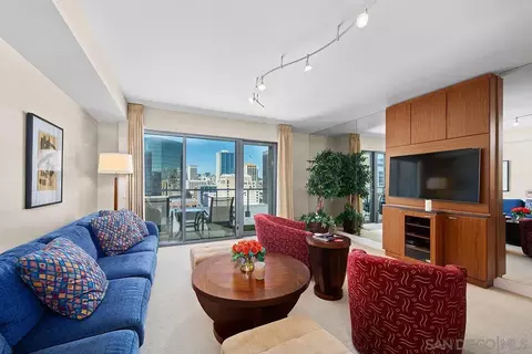 645 Front St #1804, San Diego, CA 92101