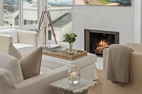 Living - 365 Shoemaker Ln, Solana Beach, CA 92075 photo 6 of 6