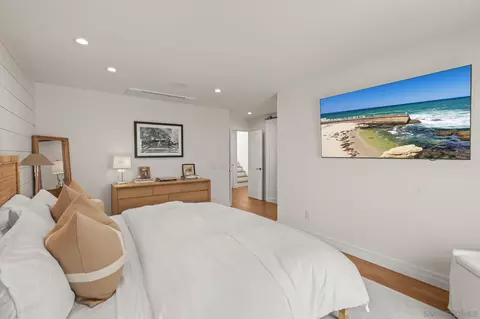 Bedroom - 365 Shoemaker Ln, Solana Beach, CA 92075 photo 3 of 6