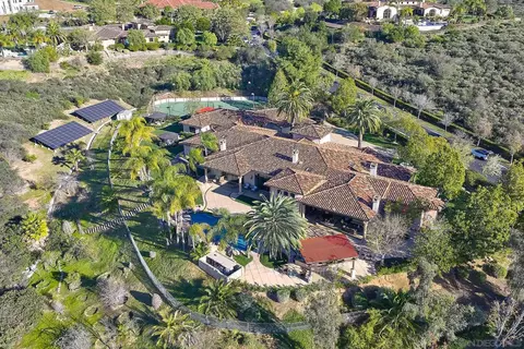 View/Area - 14160 Augusta Ct, Poway, CA 92064 photo 5 of 11