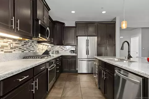 Kitchen - 1018 Bellingham Dr, Oceanside, CA 92057 photo 3 of 4