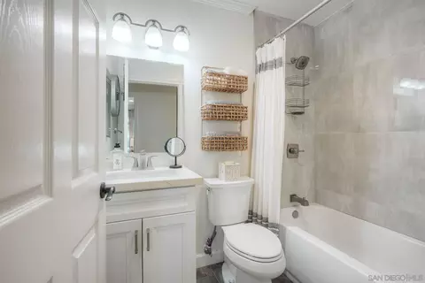 Bath - 4432 Skimmer Way, Oceanside, CA 92057 photo 4 of 5