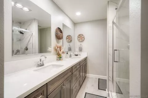 Bath - 4432 Skimmer Way, Oceanside, CA 92057 photo 1 of 5