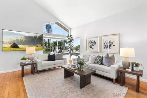 Living - 5168 Frazee, Oceanside, CA 92057 photo 3 of 8