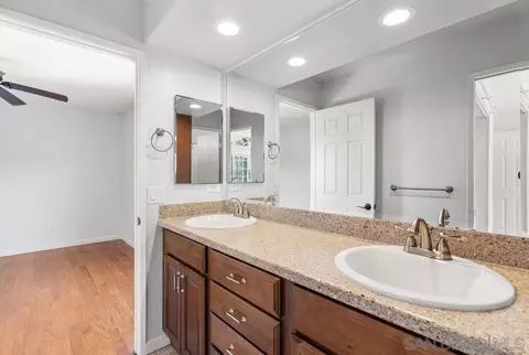 Bath - 5168 Frazee, Oceanside, CA 92057 photo 7 of 7