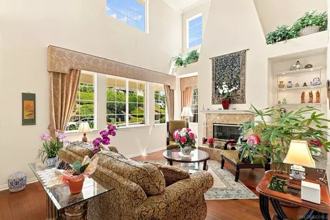 Living - 10353 Pinion Trl, Escondido, CA 92026 photo 1 of 3