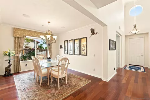 Dining - 10353 Pinion Trl, Escondido, CA 92026 photo 2 of 3