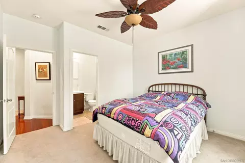 Bedroom - 10353 Pinion Trl, Escondido, CA 92026 photo 6 of 9