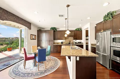 Kitchen - 10353 Pinion Trl, Escondido, CA 92026 photo 2 of 4