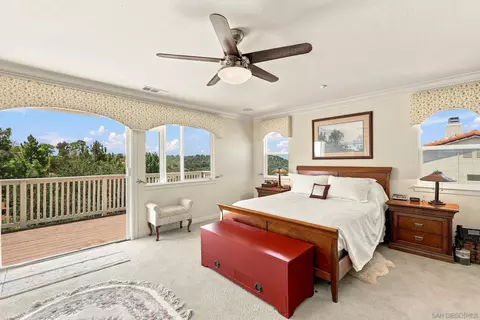 Bedroom - 10353 Pinion Trl, Escondido, CA 92026 photo 4 of 9