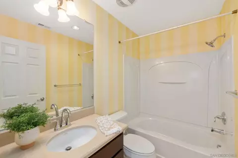 Bath - 2134 Silverado St, San Marcos, CA 92078 photo 3 of 3
