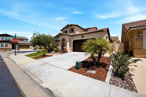 Exterior - 39096 Clear Creek Ln, Temecula, CA 92591 photo 6 of 8
