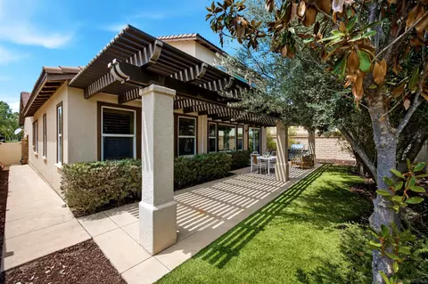 Exterior - 39096 Clear Creek Ln, Temecula, CA 92591 photo 4 of 8