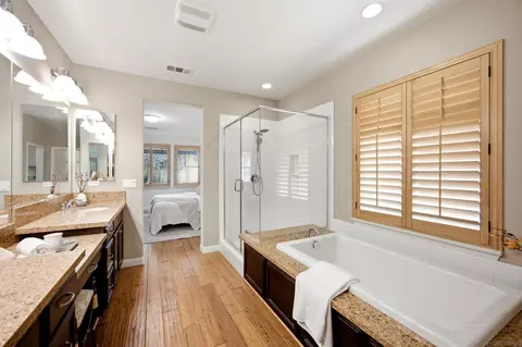 Bath - 39096 Clear Creek Ln, Temecula, CA 92591 photo 3 of 5