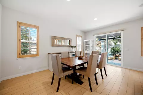 Dining - 39096 Clear Creek Ln, Temecula, CA 92591 photo 1 of 2