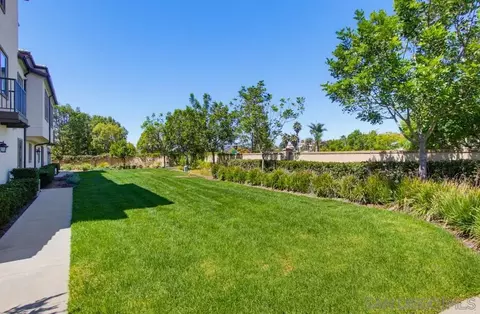 Exterior - 4366 Pacifica Way #3, Oceanside, CA 92056 photo 4 of 9