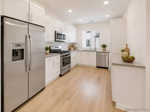 Kitchen - 4366 Pacifica Way #3, Oceanside, CA 92056 photo 3 of 4