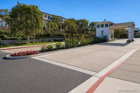 View/Area - 4366 Pacifica Way #3, Oceanside, CA 92056 photo 2 of 2