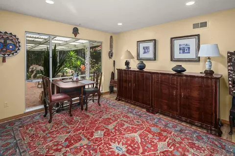 Dining - 8925 Cliffridge Ave, La Jolla, CA 92037 photo 2 of 4