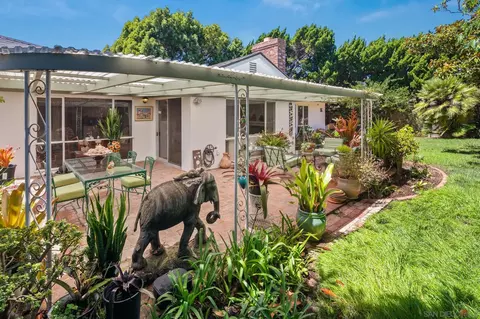 Exterior - 8925 Cliffridge Ave, La Jolla, CA 92037 photo 9 of 14