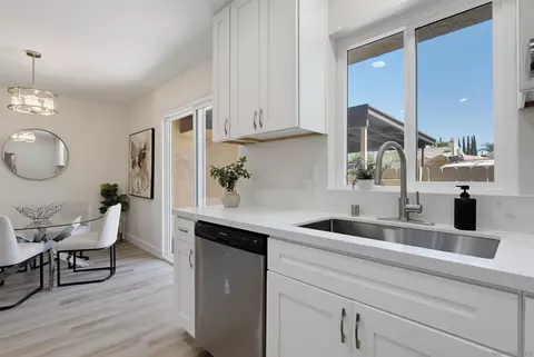 Kitchen - 2121 E Grand Ave #C12, Escondido, CA 92027 photo 7 of 7
