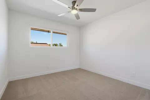 Bedroom - 2121 E Grand Ave #C12, Escondido, CA 92027 photo 4 of 6