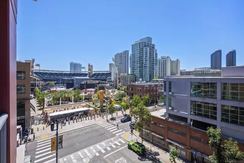 427 9th Ave #504, San Diego, CA 92101