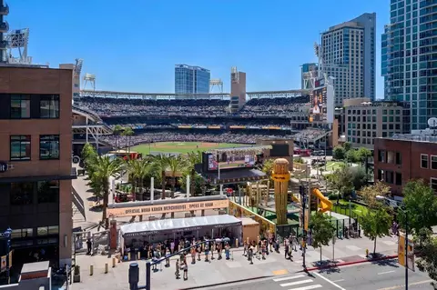 427 9th Ave #504, San Diego, CA 92101