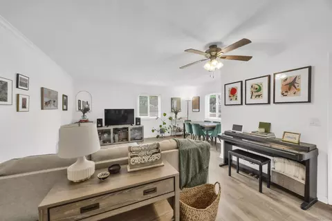 8889 Caminito Plaza Centro #7127, San Diego, CA 92122
