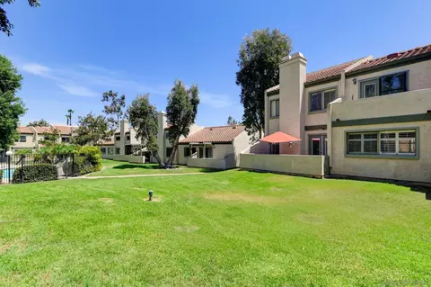 Exterior - 1036 Long Shadow Ct, El Cajon, CA 92019 photo 7 of 9