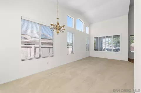 Living - 3354 Monique Ln, Spring Valley, CA 91977 photo 3 of 9