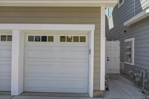 Exterior - 953 E Ave, Coronado, CA 92118 photo 6 of 6