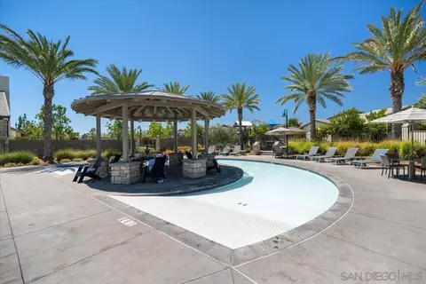 Exterior - 32383 Tannat Dr, Temecula, CA 92591 photo 8 of 9
