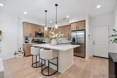 Kitchen - 32383 Tannat Dr, Temecula, CA 92591 photo 1 of 4