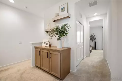Entry Way - 32383 Tannat Dr, Temecula, CA 92591 photo 2 of 2