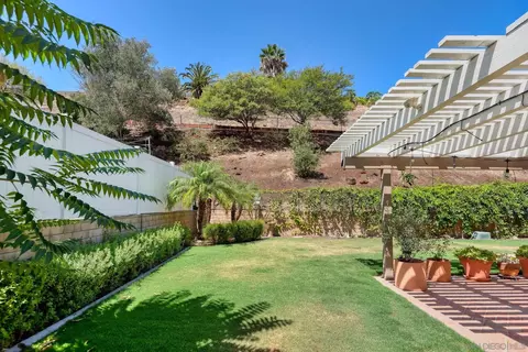 Exterior - 656 Dewane Dr, El Cajon, CA 92020 photo 6 of 7
