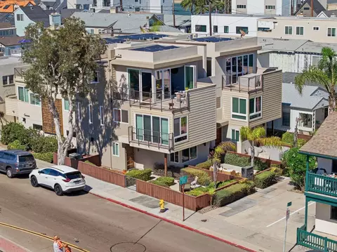 802 Ostend Ct, San Diego, CA 92109